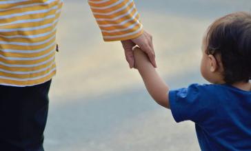 Επίδομα μητρότητας: Τέλος Μαρτίου ανοίγει η πλατφόρμα - Ποιες οι προϋποθέσεις