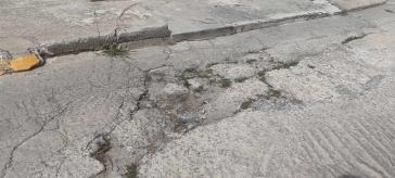 Ανοιχτά θέματα ασφαλτόστρωσης στα Πευκάκια 