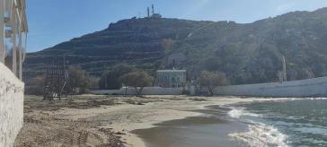 Αμφίβολος τελικά ο ακτοκαθαρισμός στη Σύρο 