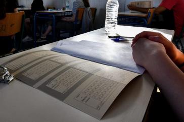 Αντίστροφη μέτρηση για τη λήξη του σχολικού έτους - Ενδοσχολικές και πανελλαδικές εξετάσεις