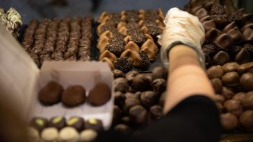 ΠΟΕΕΤ: Νέα ΣΣΕ με αυξήσεις 15% για εργαζόμενους σε ζαχαροπλαστεία