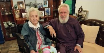 Κ. Μονογυιού: "Ειλικρινή συλλυπητήρια στον μητροπολίτη Σύρου για την απώλεια της μητέρας του"