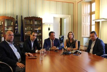 Αύξηση επιδόματος γιατρών στα νησιά και νέο σχέδιο αεροδιακομιδών 