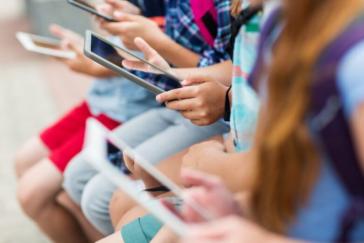 Απαγόρευση κινητών στα σχολεία: Οι ποινές και οι νέοι κανονισμοί