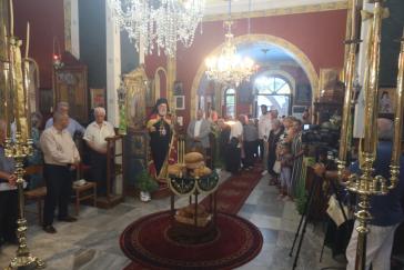 Ο μητροπολίτης Σύρου χοροστάτησε στον πανηγυρικό εσπερινό στον ναό Υψώσεως του Τιμίου Σταυρού στην Παρακοπή