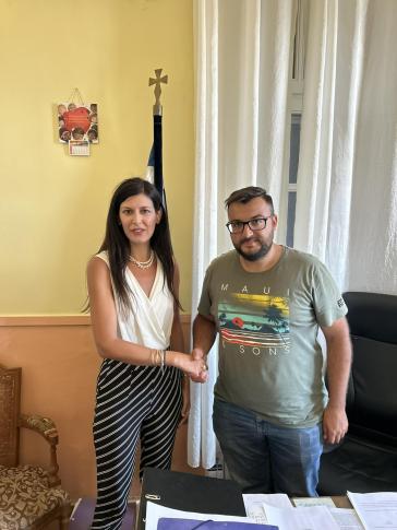 Επιτυχής συνεργασία του Δήμου Σερίφου με τη σύμβουλο ευρωπαϊκών προγραμμάτων Έφη Αναστασοπούλου 