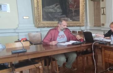 Λαϊκή Συσπείρωση Σύρου: Ανεπίτρεπτο να μην υπάρχει ηλεκτροφωτισμός στην Ηρώων Πολυτεχνείου