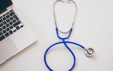 Και ηλεκτρονικά το ραντεβού με γιατρό του ΕΟΠΥΥ από Φεβρουάριο