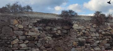 Ανεπαρκή μέτρα, ενώ διέρχονται μαθητές και οδηγοί 