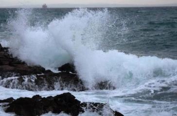 Καιρός: Διατηρούνται οι χαμηλές θερμοκρασίες και οι θυελλώδεις βοριάδες