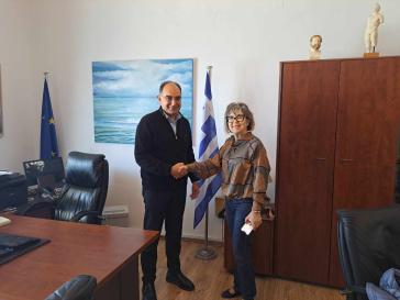 Η διευθύντρια Πρωτοβάθμιας Εκπαίδευσης Κυκλάδων στο ΚΕΔΑΣΥ Νάξου στην Πάρο