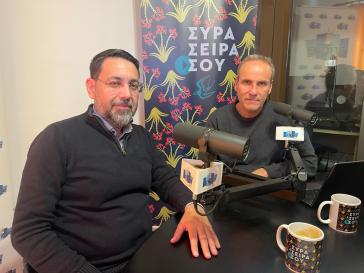 Ο φιλόλογος και καθηγητής της ψαλτικής τέχνης Β. Χασανδρινός στην εκπομπή "ΣΥΡΑ, ΣΕΙΡΑ ΣΟΥ"