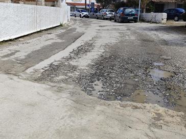  “Παραφωνία” στον δρόμο προς το λιμανάκι του Φοίνικα 