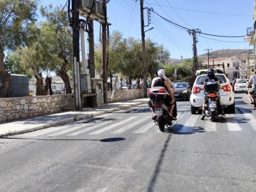 “Αόρατες” οι διαγραμμίσεις που χωρίζουν τα ρεύματα κυκλοφορίας