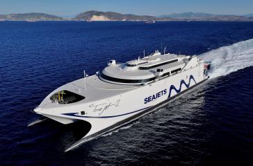 SeaJets: "Εξασφαλίζουμε δωρεάν τη μετάβαση των επιβατών από και προς Ηρακλειά"
