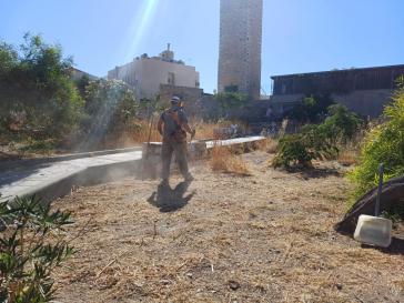 Απαλλάχθηκε από ξερά χόρτα για την ασφάλεια των πολιτών 