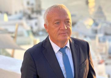 Μ. Καφούρος: Επείγουσα ανάγκη επιτάχυνσης των έργων στο αεροδρόμιο της Πάρου