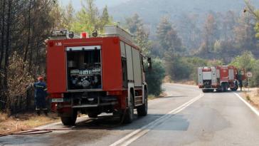 Πυροσβεστική: Tις 1.050 έφτασαν οι πυρκαγιές από τον Ιούνιο