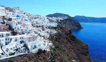 Μ. Ορφανός: "Η Σαντορίνη δεν μπορεί να πορεύεται με ημίμετρα"