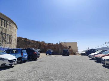 Λείπουν διαμορφώσεις για καλύτερη εξυπηρέτηση της στάθμευσης 