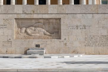 Μαρινάκης για μνημείο Άγνωστου Στρατιώτη: Η κυβέρνηση εναρμονίζεται με τα αιτήματα της πλειονότητας των πολιτών