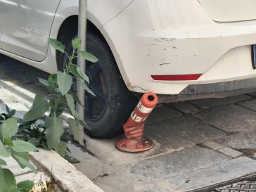 Κάθετη διαφωνία με τη… λύση της τοποθέτησης κολωνακίων 