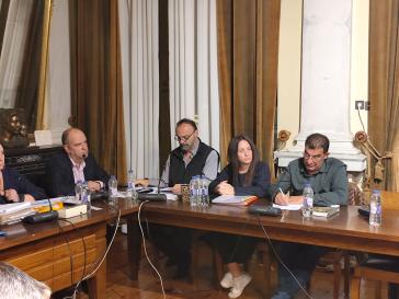 Χρηματικό υπόλοιπο 2 εκατ. ευρώ χωρίς επενδύσεις στην καθαριότητα  