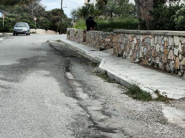 Συνεχείς ελιγμοί λόγω κακής ποιότητας οδοστρώματος 