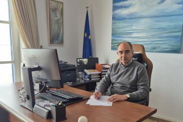 Δήμος Πάρου: Υπογραφή νέας σύμβασης παροχής υπηρεσιών για την φόρτωση και μεταφορά ογκωδών αντικειμένων