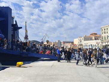 Κορύφωση των αφίξεων στη Σύρο για το Πάσχα 