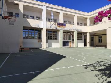  Στο… κενό 70 χιλ. ευρώ για το 3ο Δημοτικό Σχολείο Ερμούπολης 