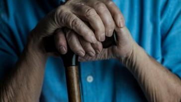 Τραγωδία στη Ρόδο: Ηλικιωμένος εντοπίστηκε απαγχονισμένος σε μπαλκόνι