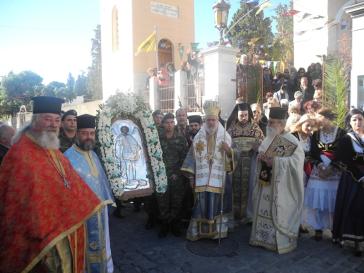 Λαμπρός ο εορτασμός των Ταξιαρχών σε Σύρο και Τήνο