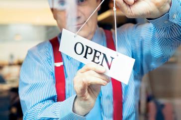 Ο Εμποροεπαγγελματικός Σύλλογος Νάξου & Μικρών Κυκλάδων για το ωράριο των Κυριακών