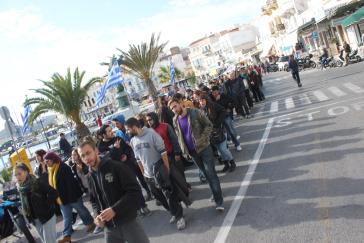 "Εμείς και εμείς" και στη σημερινή απεργία