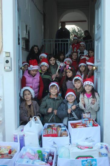 Οι "μάγοι με τα δώρα" του 4ου Δημοτικού Σχολείου Ερμούπολης