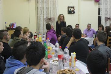 Οικογενειακή ατμόσφαιρα στη χριστουγεννιάτικη εκδήλωση του Ισιδωρείου Ιδρύματος