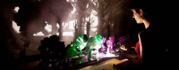 "Το κορίτσι που ήθελε να αγγίξει το  μισοφέγγαρο" για το ενήλικο κοινό της Σύρου