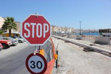 "Προκλητικό σαμποτάρισμα έργων από τη μείζονα μειοψηφία"