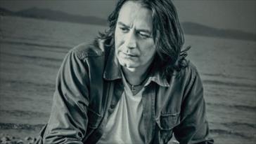 Συναυλία του Γιάννη Κότσιρα στη Σίφνο