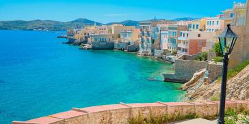 Έκθεση χειροποίητων αναμνηστικών της Σύρου