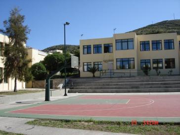 Πρώτη επαφή με την αγορά εργασίας