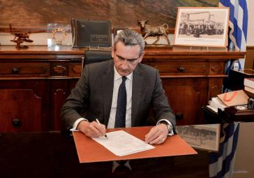 Κατασκευή διάβασης πεζών και ποδηλάτων στη Μύκονο