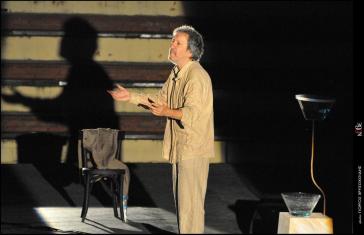 "Πλάτωνα, Απολογία Σωκράτη" στο Θέατρο Απόλλων