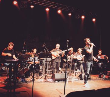 Μουσικό αφιέρωμα στον φίλο της Τζιας, Μάριο Τόκα