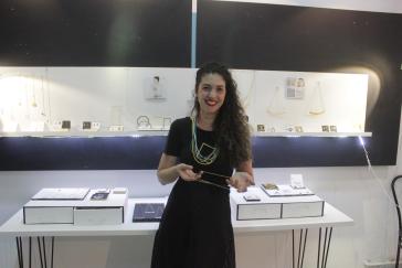 Σύρος -Αθήνα-Βερολίνο-Σύρος, ένα κολιέ δρόμος