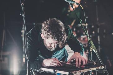 O Theodore live στην Πλατεία Μιαούλη