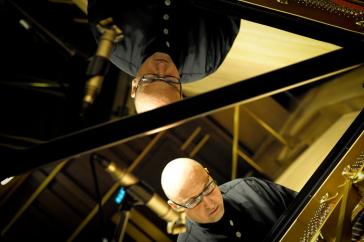 «Το Θέατρο Απόλλων έχει μαγική ενέργεια»