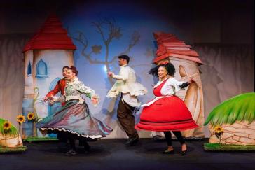 "Το Δέντρο της Γνώσης" στο Θέατρο Απόλλων