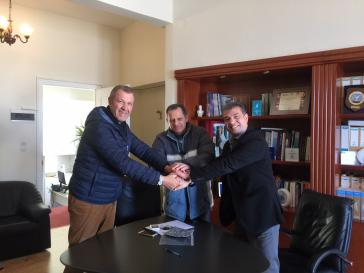 Παραλαβή της άδειας κατασκευής του κλειστού γυμναστηρίου Πάρου